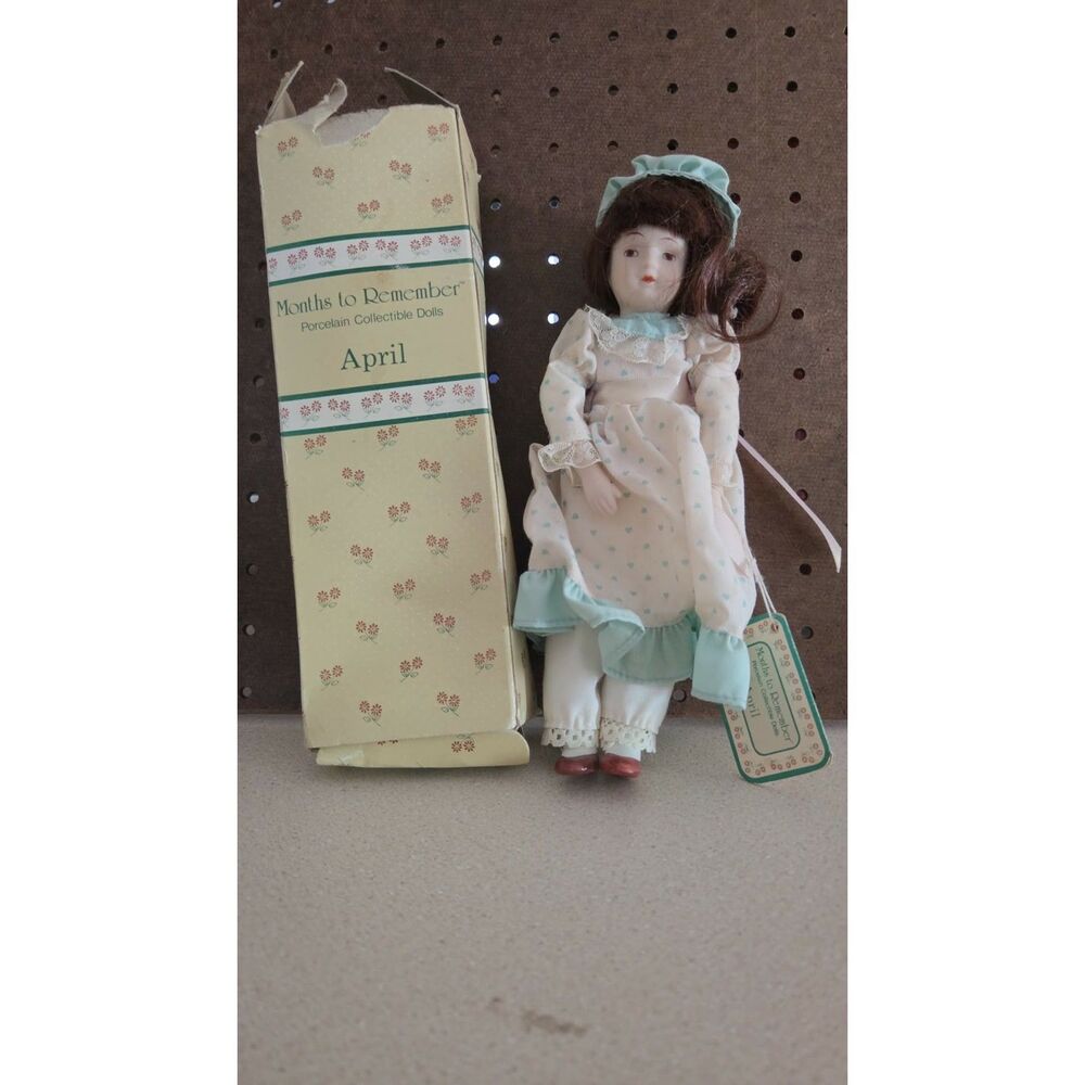 Russ Porcelain Doll April Months to Remember 1588 with Tag